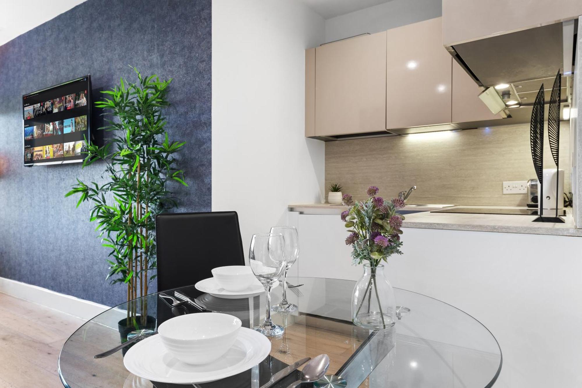 Modern One Bedroom Flat - Sleeps 5 -Near Heathrow - London Ub3 Extérieur photo